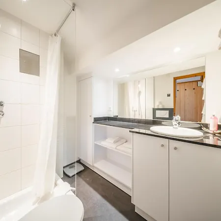 Sunna Hoeckli - Pistennah Und Ruhig Mit Panoramablick Lägenhet