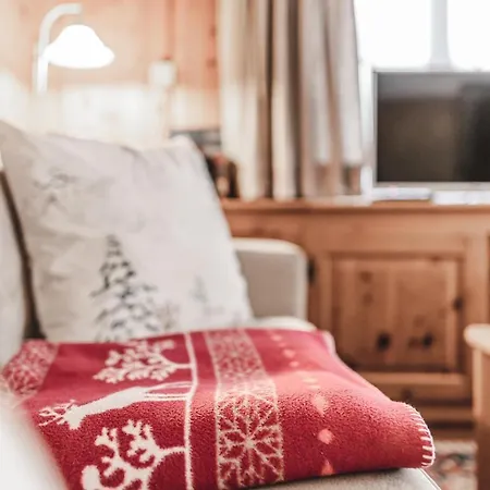 Sunna Hoeckli - Pistennah Und Ruhig Mit Panoramablick Lejlighed Arosa